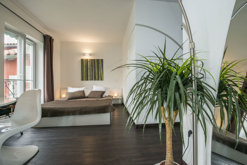 Les Capucines Bed and Breakfast Abbeville Eksteriør billede