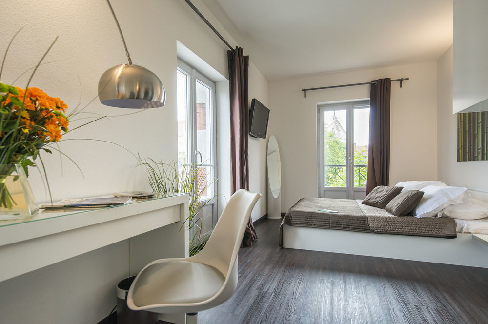 Les Capucines Bed and Breakfast Abbeville Eksteriør billede