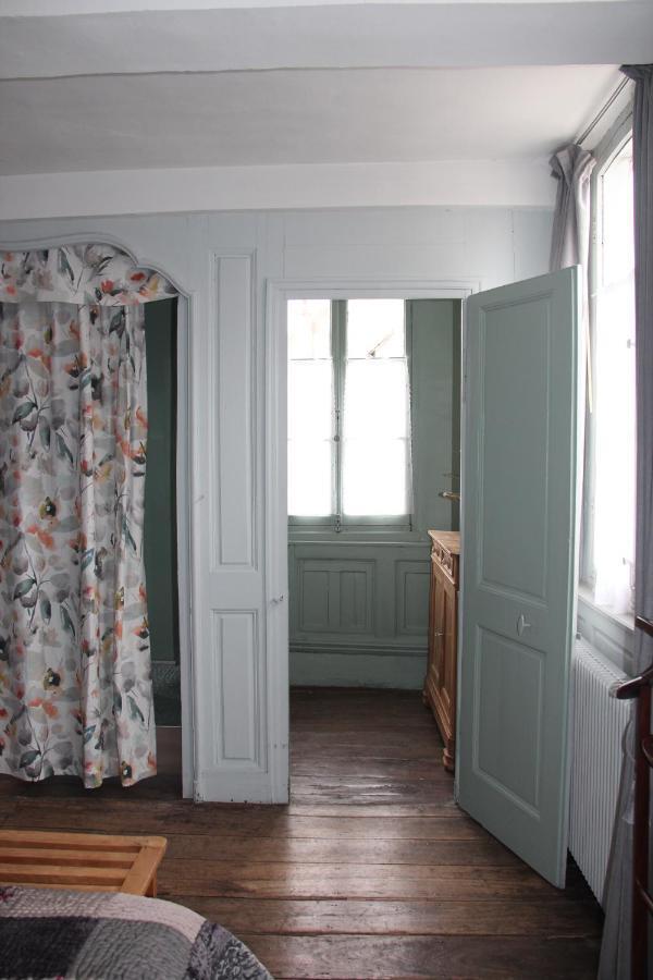 Les Capucines Bed and Breakfast Abbeville Eksteriør billede